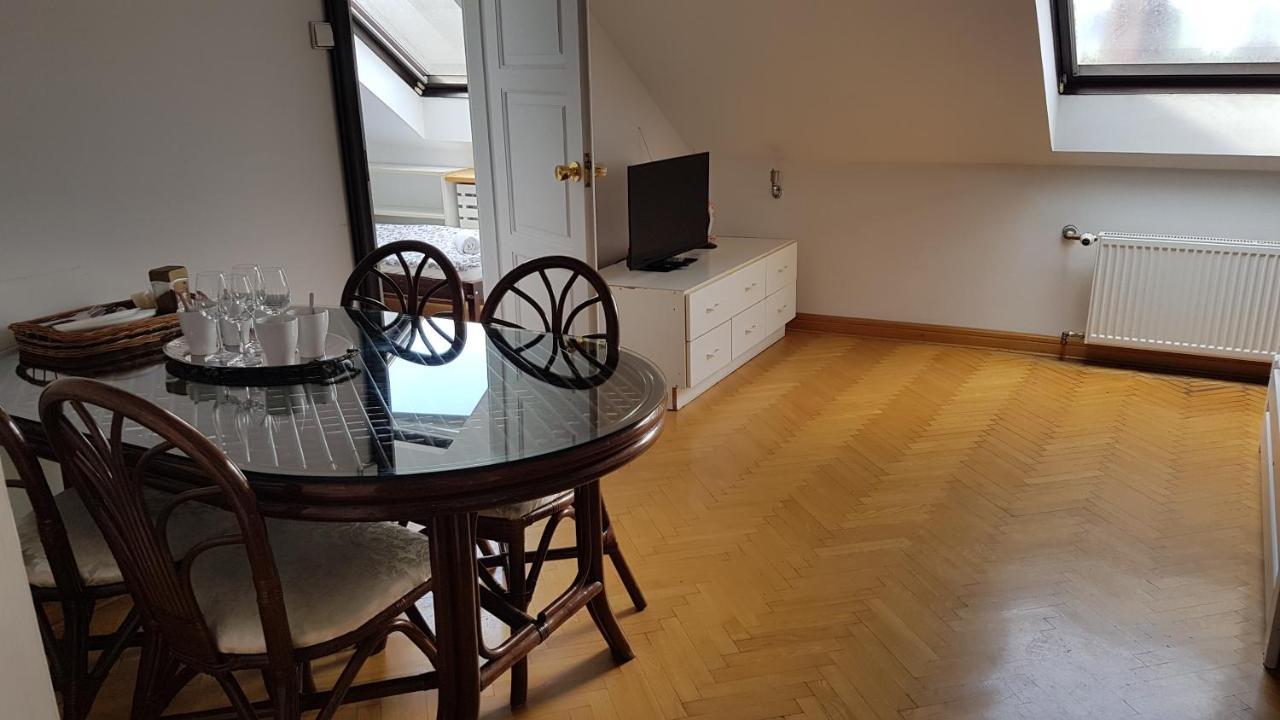 Green Wood Apartament Stara Ochota Varsó Kültér fotó