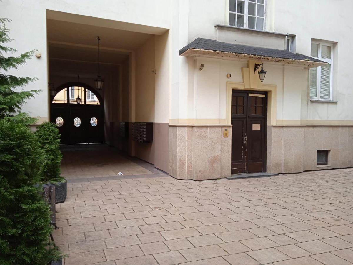 Green Wood Apartament Stara Ochota Varsó Kültér fotó
