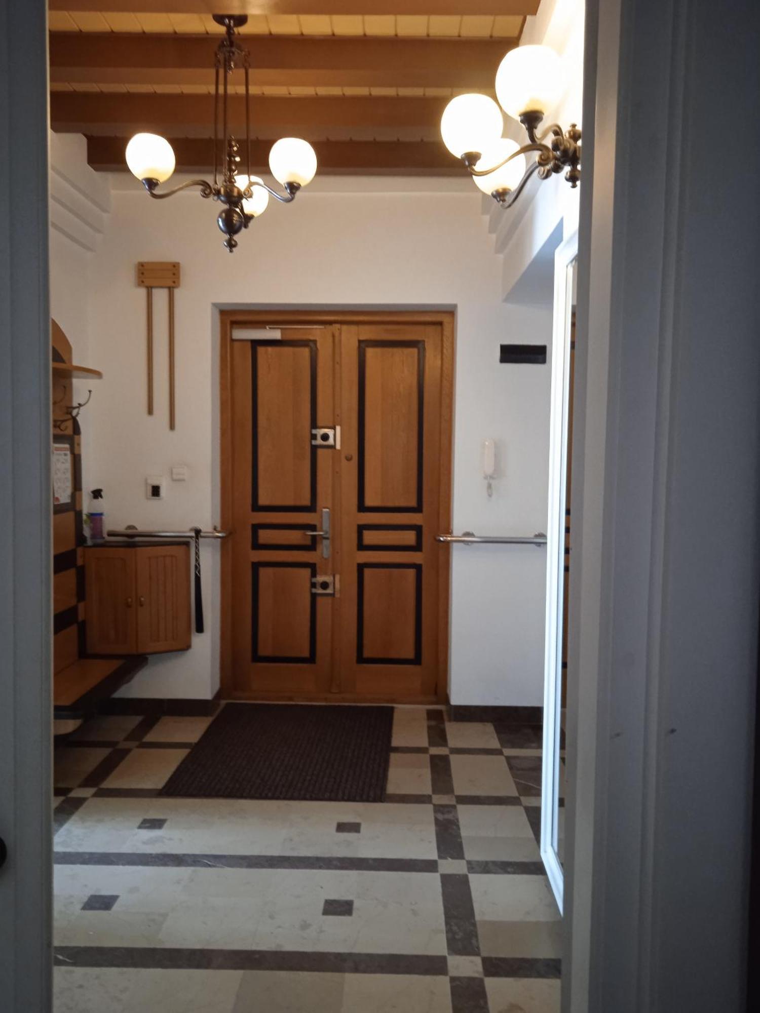 Green Wood Apartament Stara Ochota Varsó Szoba fotó