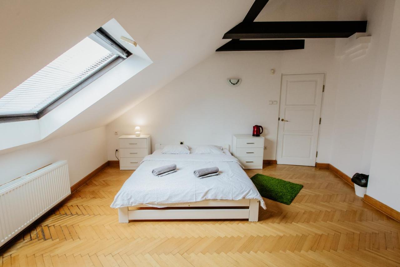 Green Wood Apartament Stara Ochota Varsó Kültér fotó
